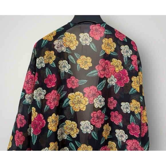 Lularoe Floral Print Duster Cardigan Size Medium - Picture 6 of 6